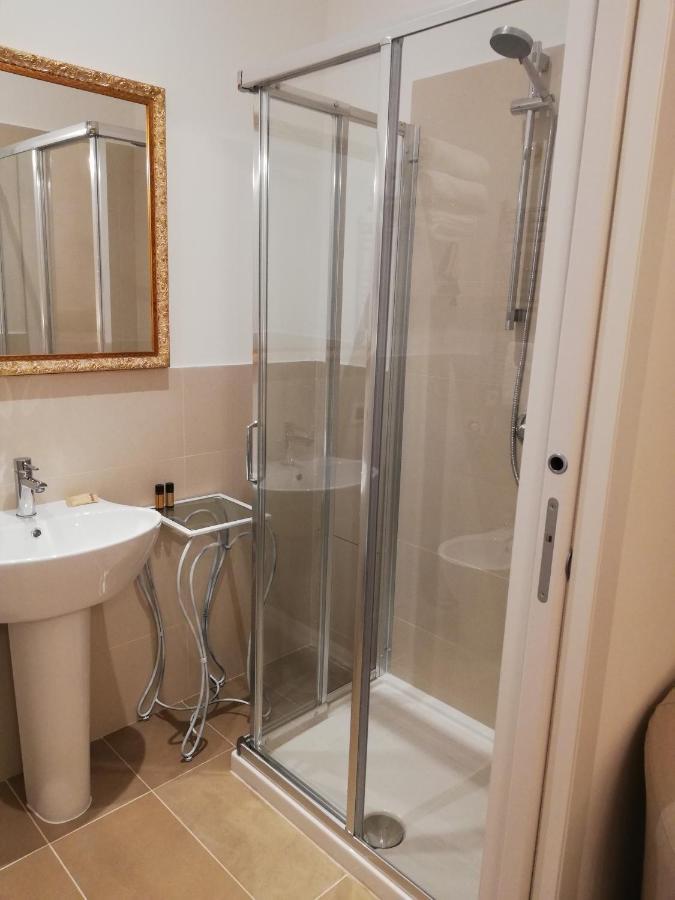 DreaMilan B&B Bagian luar foto